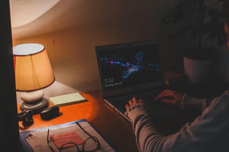 Live from Java, Working Late in Jersey: The Surprising Productivity Secret Hidden Inside Real-Time Radio